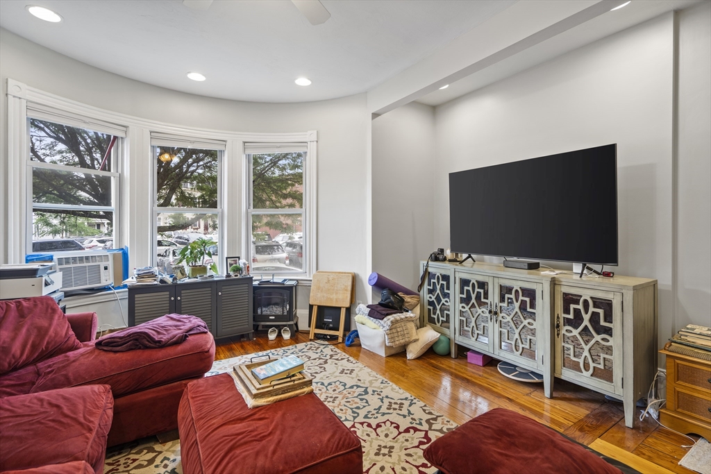 194 Emerson Street, Unit 1 Boston, MA 02127 - Photo 2 of 9