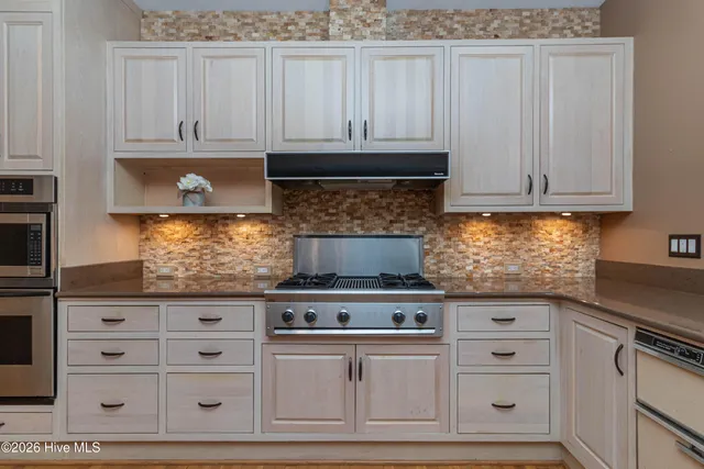 $574,900 | 1015 Cardinal Drive Northwest, Wilson, NC 27896