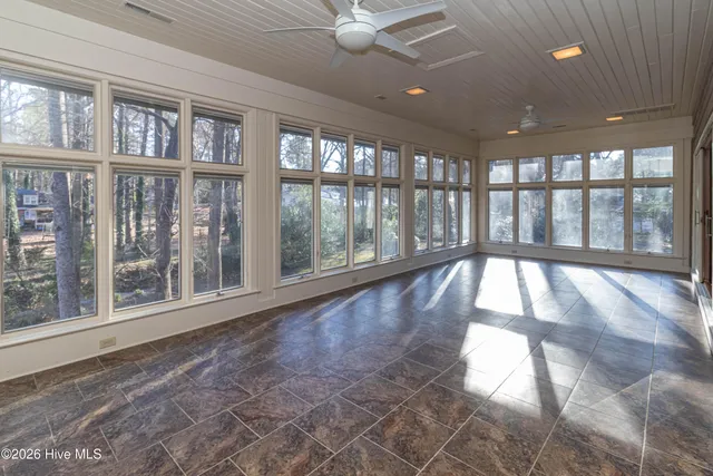 $574,900 | 1015 Cardinal Drive Northwest, Wilson, NC 27896