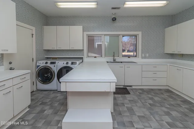 $574,900 | 1015 Cardinal Drive Northwest, Wilson, NC 27896