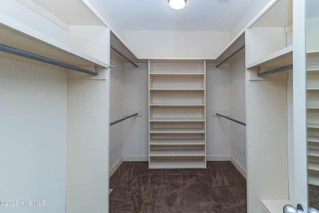 $574,900 | 1015 Cardinal Drive Northwest, Wilson, NC 27896