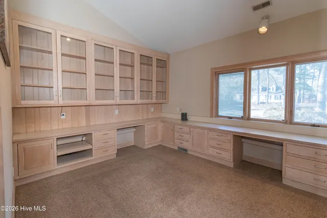 $574,900 | 1015 Cardinal Drive Northwest, Wilson, NC 27896