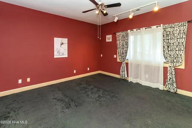 $574,900 | 1015 Cardinal Drive Northwest, Wilson, NC 27896