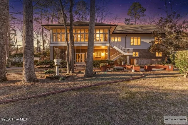 $574,900 | 1015 Cardinal Drive Northwest, Wilson, NC 27896