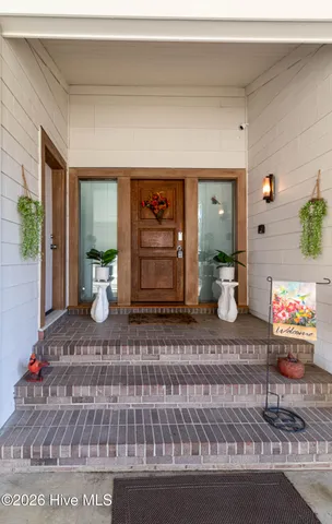 $574,900 | 1015 Cardinal Drive Northwest, Wilson, NC 27896