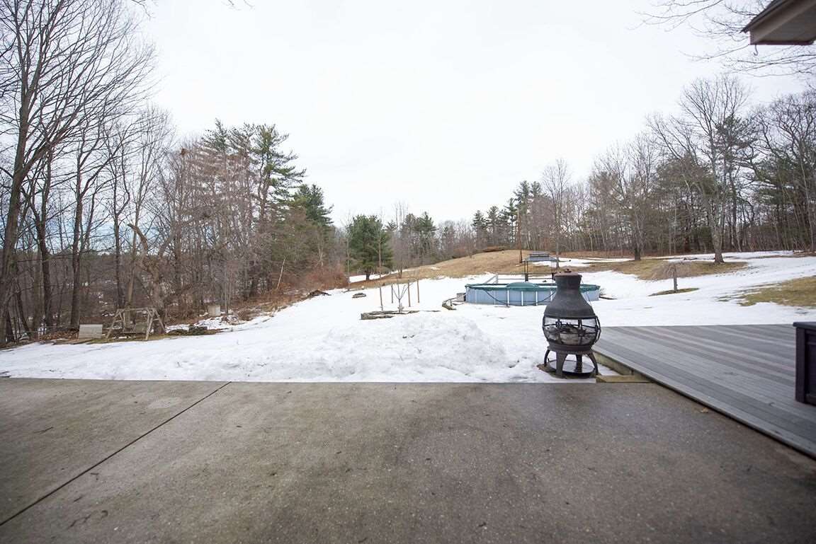 66 N Road Sandown, NH 03873 - Photo 35 of 40