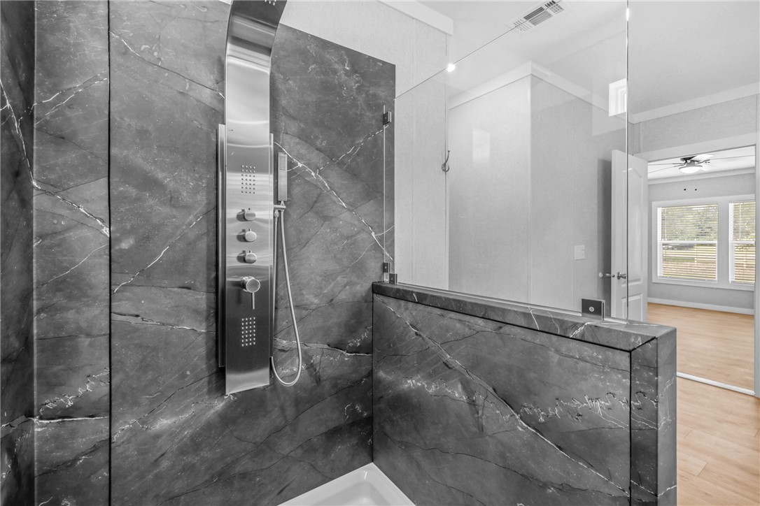 12796 South Fork Road Iola, TX 77861 - Photo 10 of 28 Primary Shower