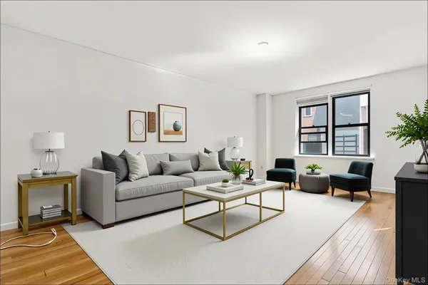 $179,999 | 665 Thwaites Place, Unit 4V | Bronxwood