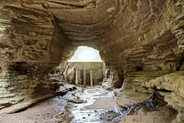 $4,100,000 | 299 Natural Bridge Park Road, Waynesboro, TN 38485