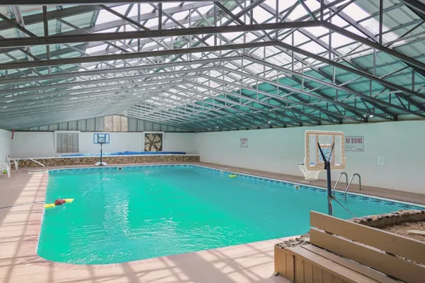 $4,100,000 | 299 Natural Bridge Park Road, Waynesboro, TN 38485