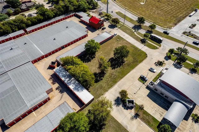 $649,000 | 2401 Arapaho Road, Garland, TX 75044