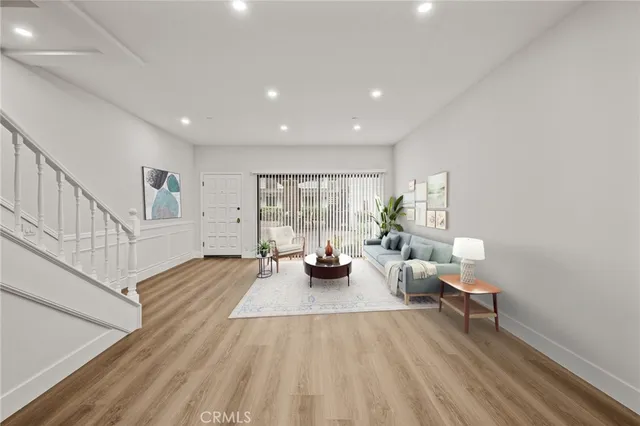 $889,000 | 17200 Newhope Street, Unit 31, Fountain Valley, CA 92708