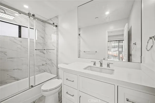$879,000 | 17200 Newhope Street, Unit 31, Fountain Valley, CA 92708