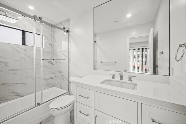 $889,000 | 17200 Newhope Street, Unit 31, Fountain Valley, CA 92708