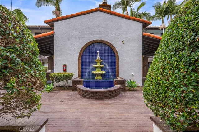 $889,000 | 17200 Newhope Street, Unit 31, Fountain Valley, CA 92708