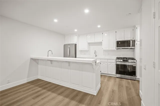 $889,000 | 17200 Newhope Street, Unit 31, Fountain Valley, CA 92708