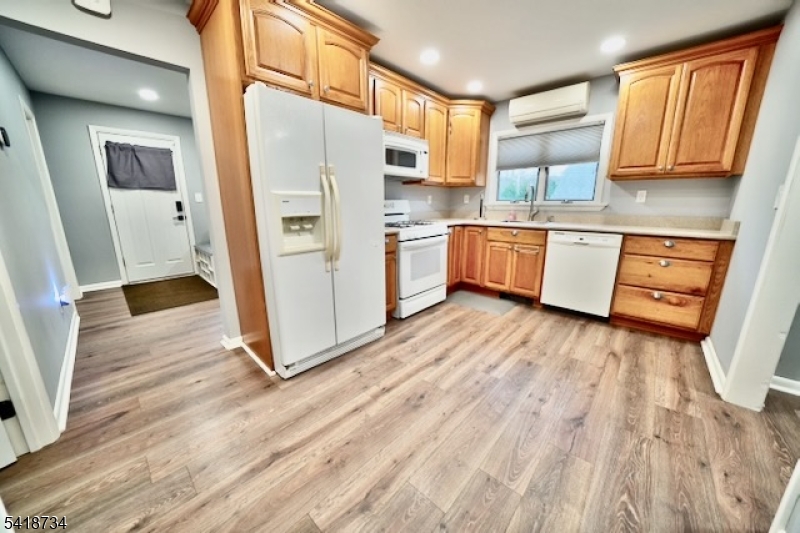 51 Terrace Avenue Butler, NJ 07405 - Photo 13 of 16