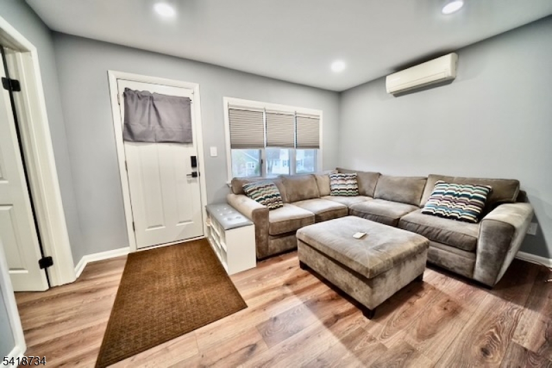 51 Terrace Avenue Butler, NJ 07405 - Photo 10 of 16