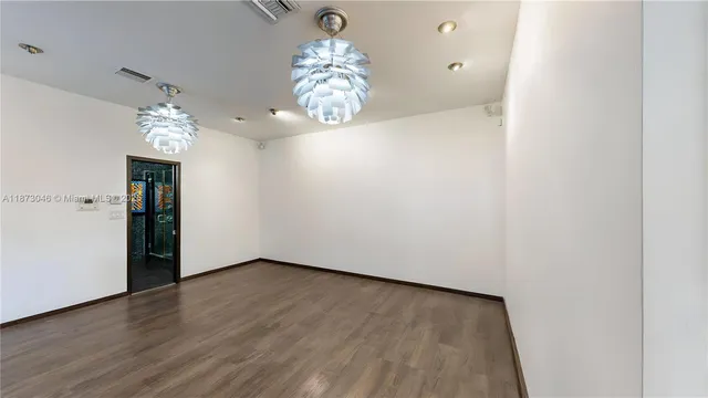 $4,500,000 | 2101 Tigertail Avenue, Miami, FL 33133