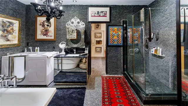 $4,500,000 | 2101 Tigertail Avenue, Miami, FL 33133