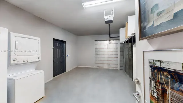 $4,500,000 | 2101 Tigertail Avenue, Miami, FL 33133