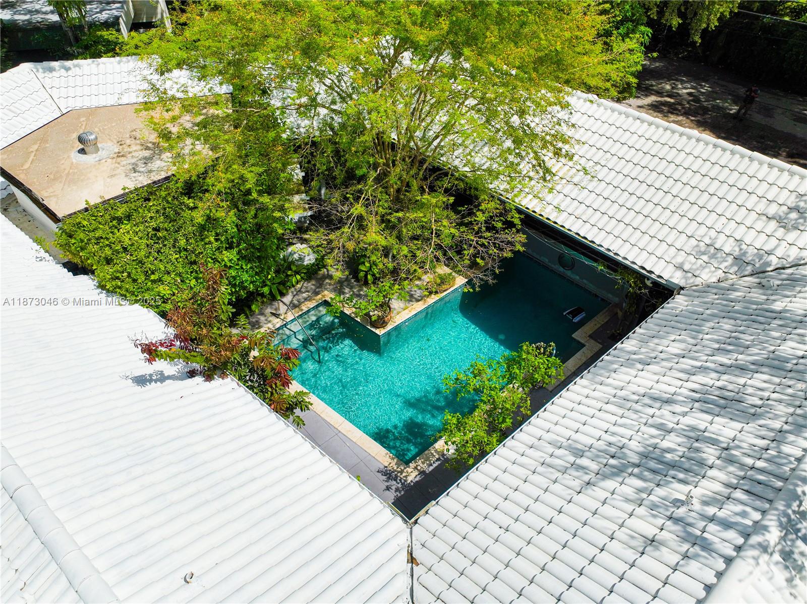 2101 Tigertail Avenue Miami, FL 33133 - Photo 71 of 92