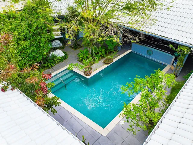 $4,500,000 | 2101 Tigertail Avenue, Miami, FL 33133