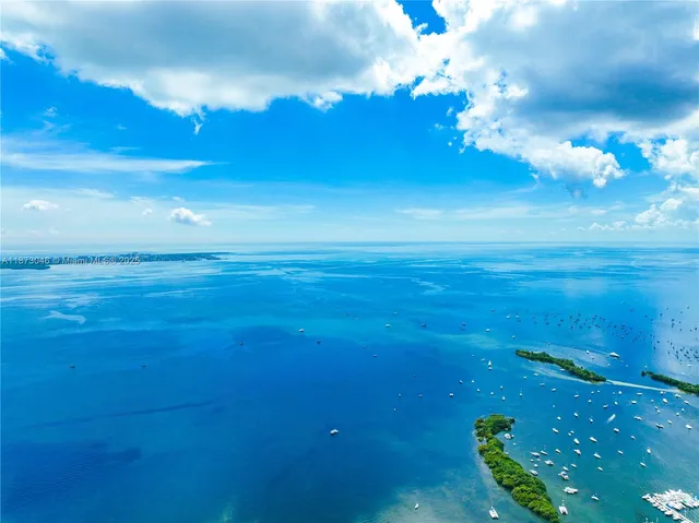 $4,500,000 | 2101 Tigertail Avenue, Miami, FL 33133