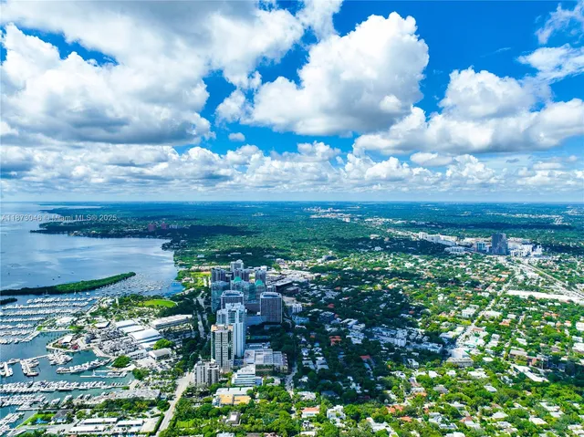 $4,500,000 | 2101 Tigertail Avenue, Miami, FL 33133