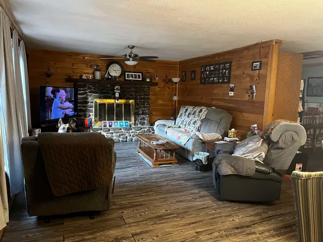 $290,000 | 479 Belle Vista Road, Jay, VT 05859