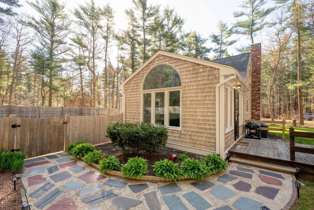 19 Spring Street Plympton, MA 02367 - Photo 27 of 42 Gallery Image 27