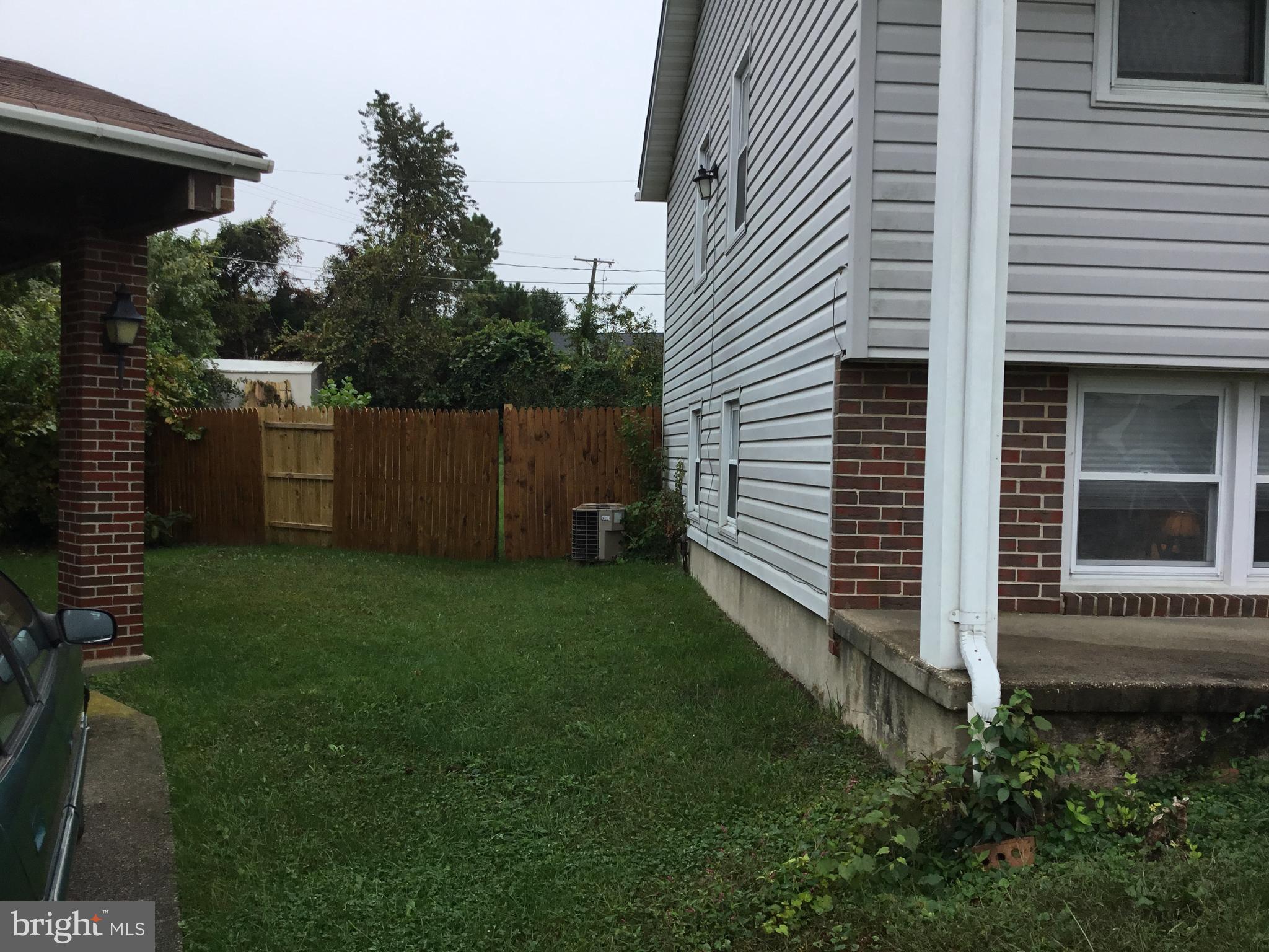 6709 Fordcrest Road Rosedale, MD 21237 - Photo 4 of 9