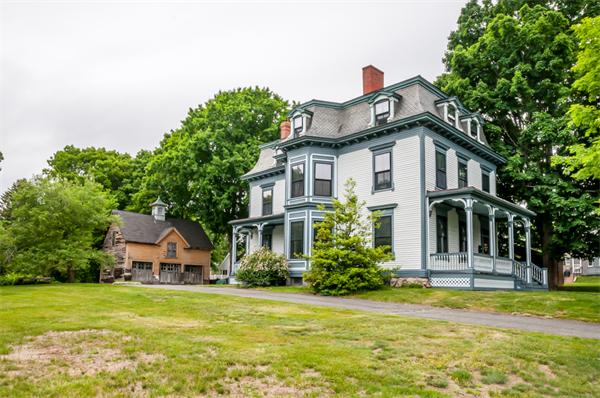 42 Chute Street Reading, MA 01867 - Photo 1 of 28