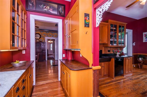 42 Chute Street Reading, MA 01867 - Photo 15 of 28