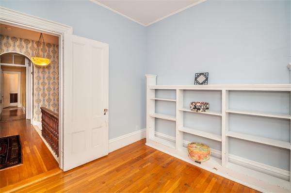 42 Chute Street Reading, MA 01867 - Photo 18 of 28