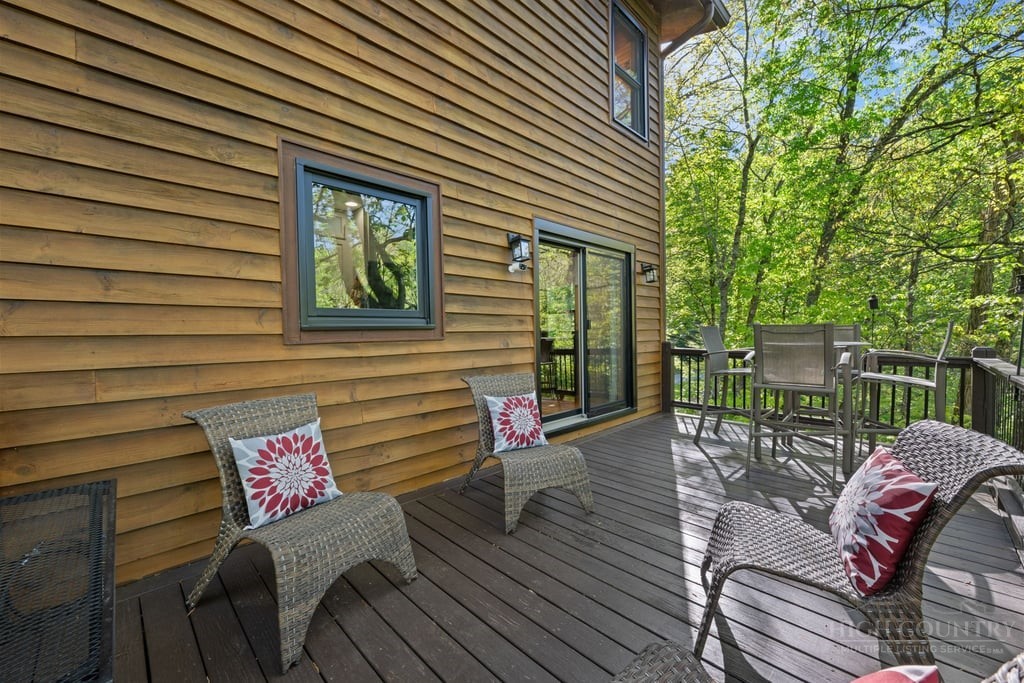 133 Brown Mountain Ridge Road Blowing Rock, NC 28605 - Photo 24 of 45 Gallery Image 24