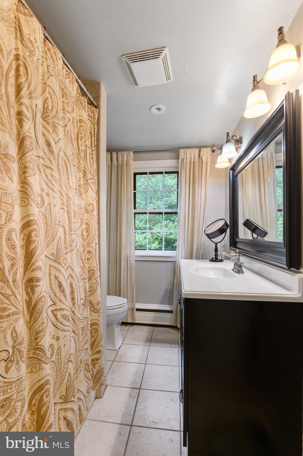 2401 Buttonwood Road Berwyn, PA 19312 - Photo 21 of 38 Hall Bathroom