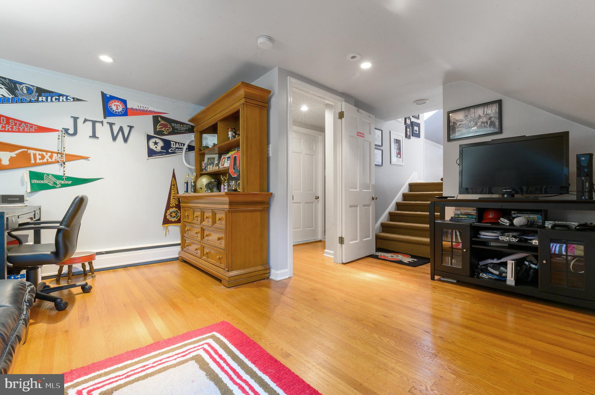 2401 Buttonwood Road Berwyn, PA 19312 - Photo 25 of 38