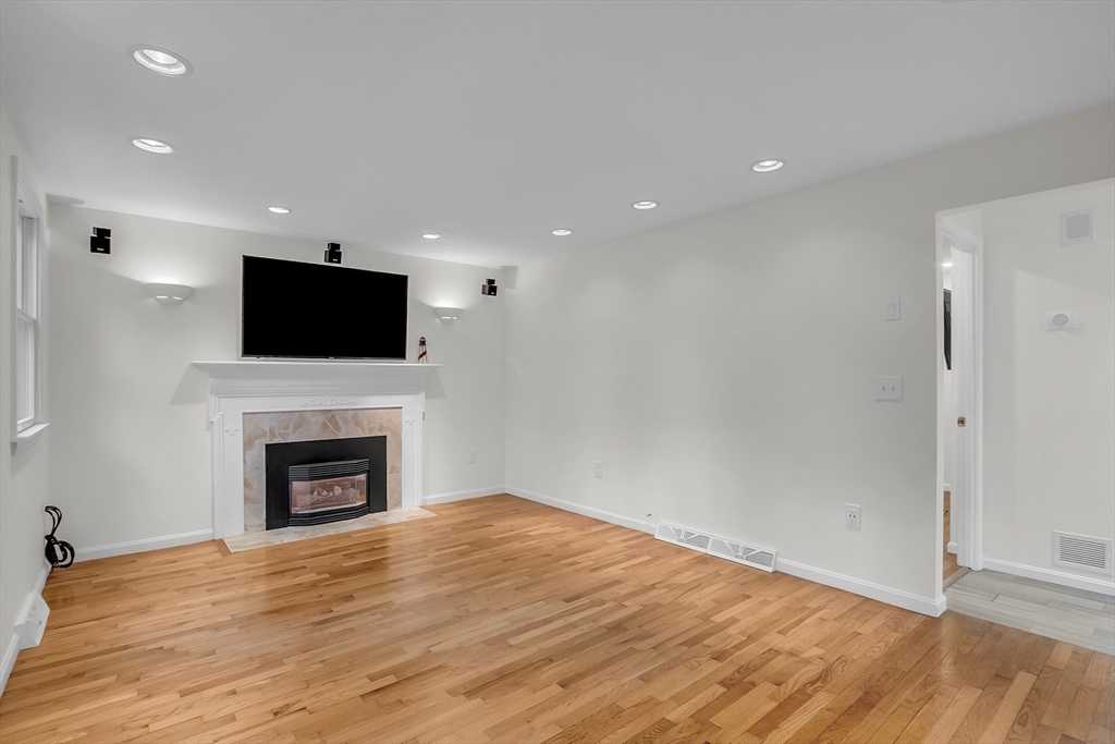 145 Flavell Road Groton, MA 01450 - Photo 16 of 37 Gallery Image 16