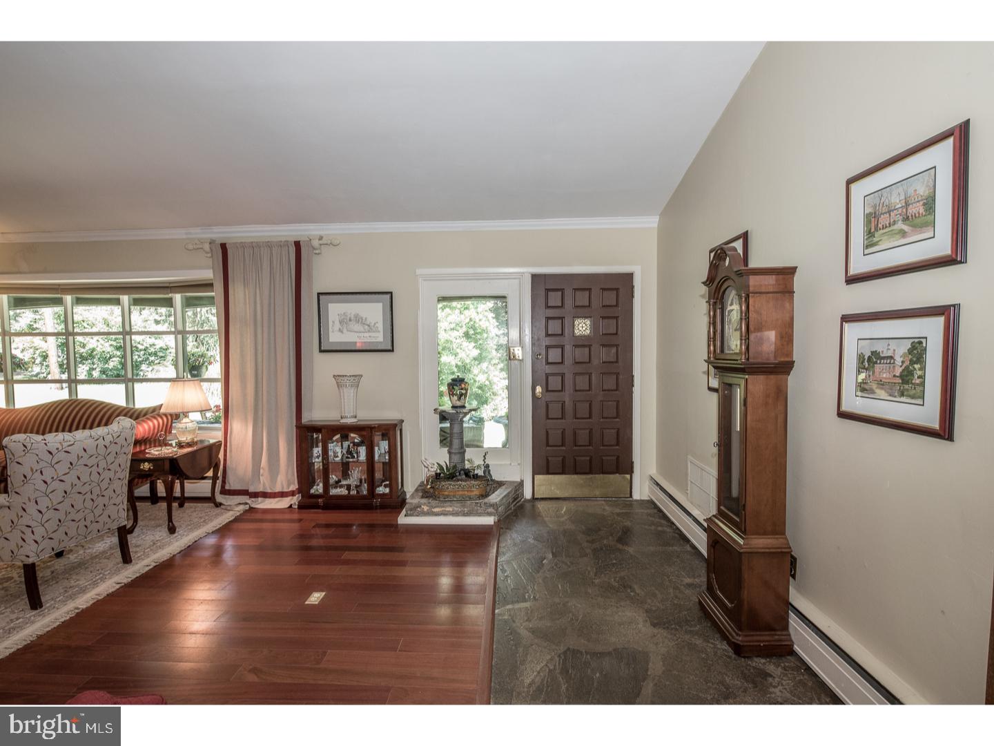 410 Conestoga Road Wayne, PA 19087 - Photo 2 of 17 Foyer