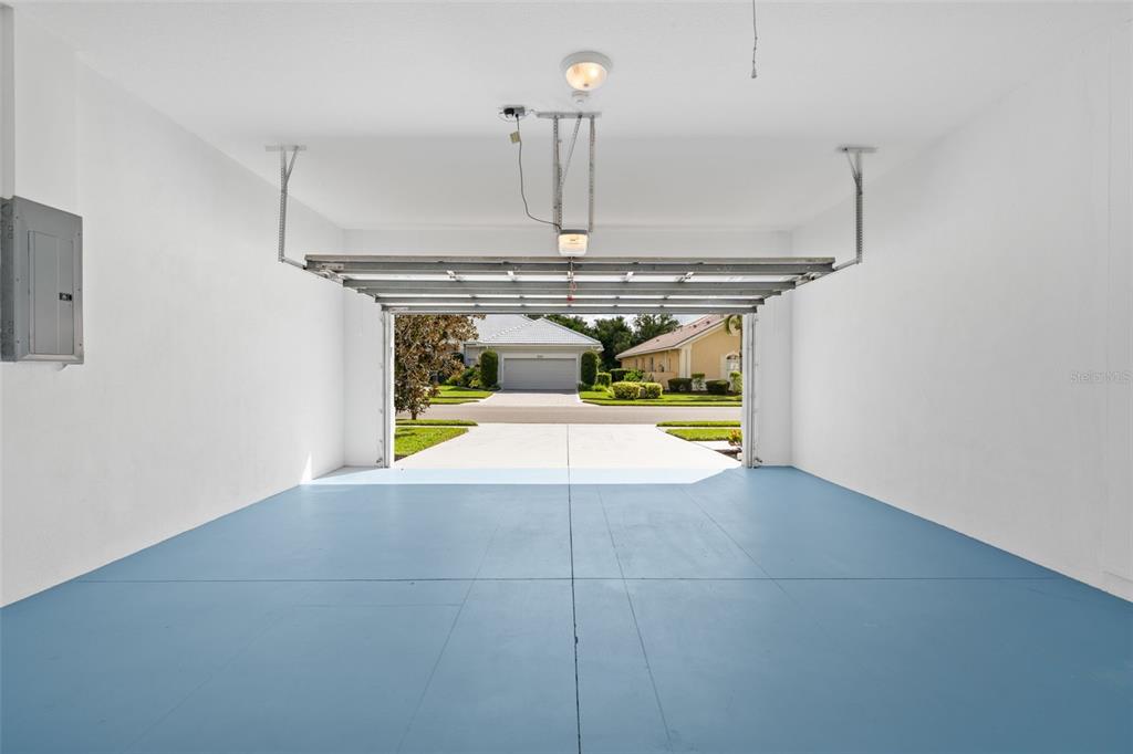 629 Sawgrass Bridge Road Venice, FL 34292 - Photo 32 of 36 a view of kitchen and window