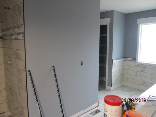 170 Putman Well Road Rockvale, TN 37153 - Photo 3 of 6 a bathroom with a toilet and a shower