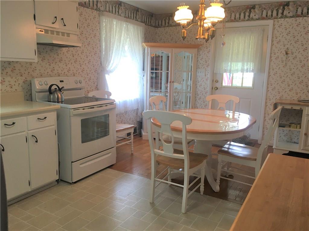 1803 Pulaski Road New Castle, PA 16105 - Photo 3 of 11
