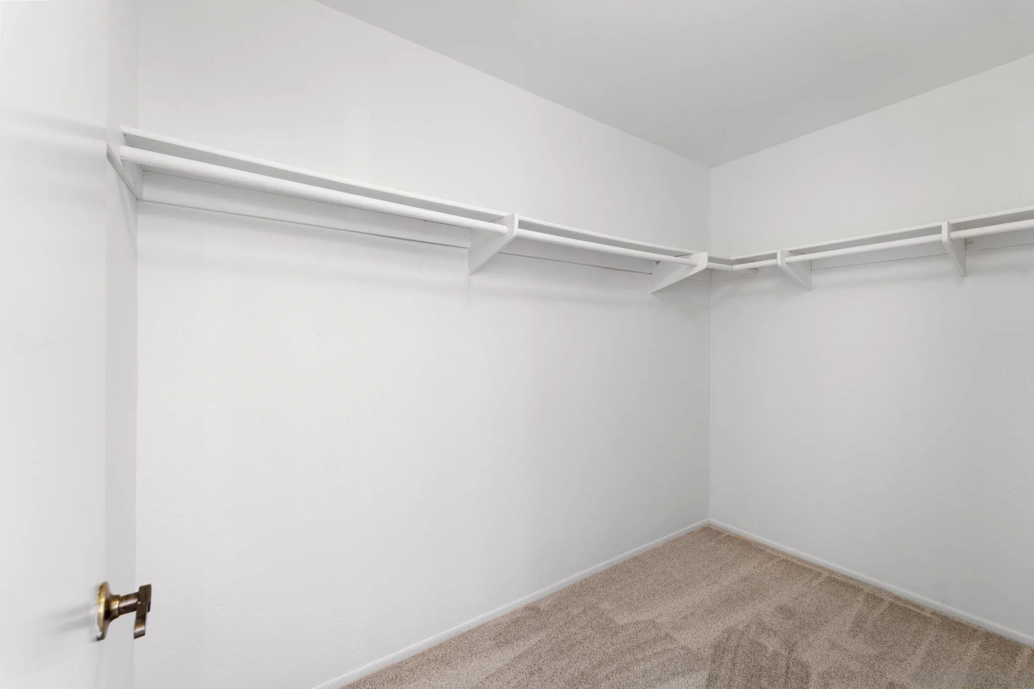 10174 West Glendon Circle Santee, CA 92071 - Photo 17 of 41 a view of an empty walk in closet