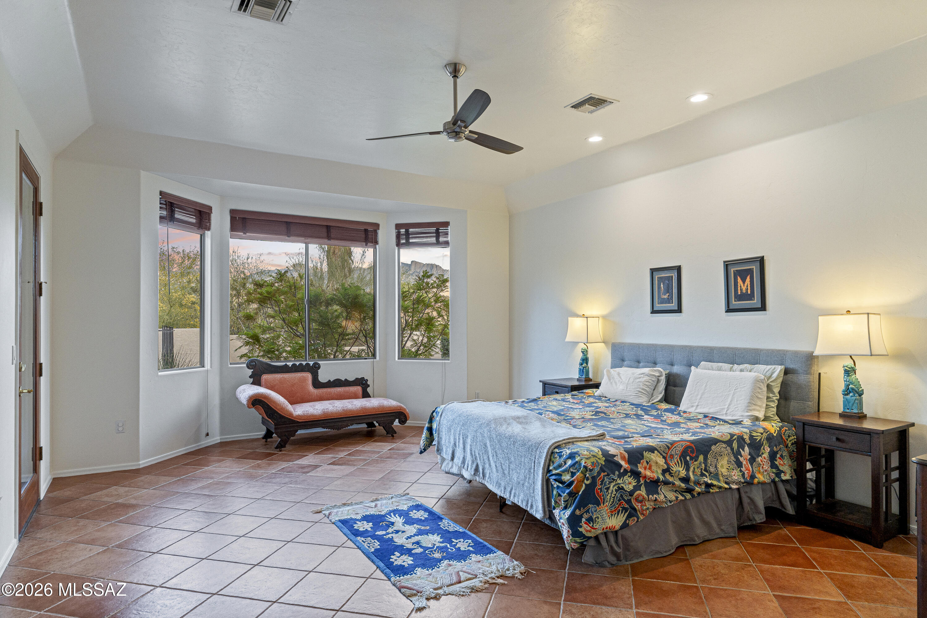 11770 North Copper Ridge Place Tucson, AZ 85737 - Photo 23 of 45 Spacious Primary bedroom with bay windows!