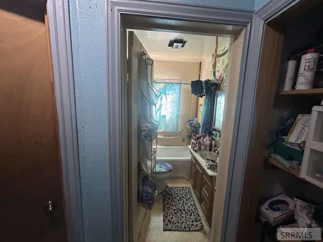 $180,000 | 1277 West Alameda Road, Pocatello, ID 83201