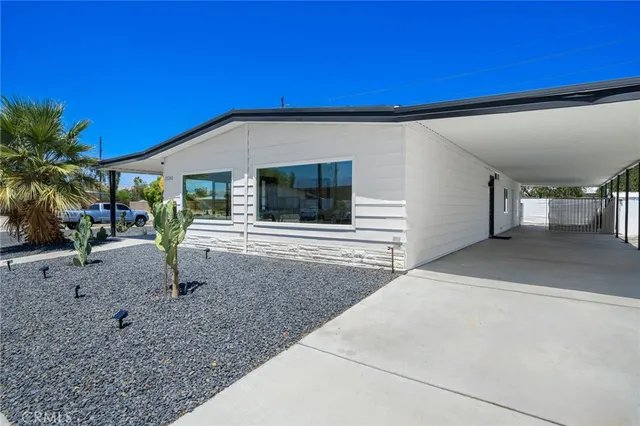 $299,000 | 33240 Westchester Drive, Thousand Palms, CA 92276