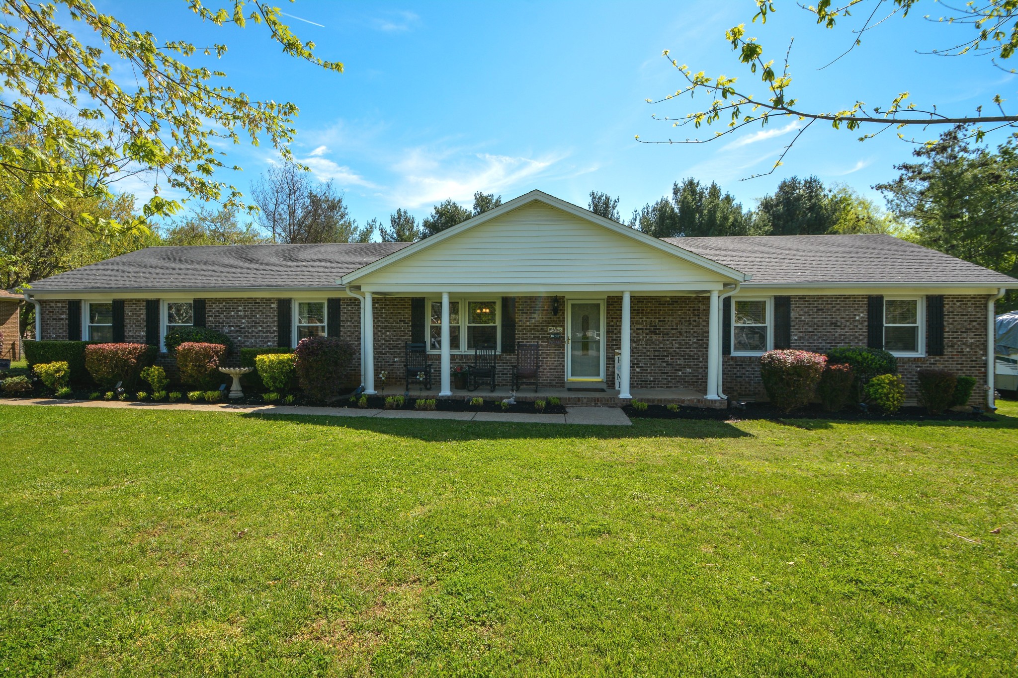 673 Rampart Lane Murfreesboro, TN 37128 - Photo 3 of 41 Gallery Image 3