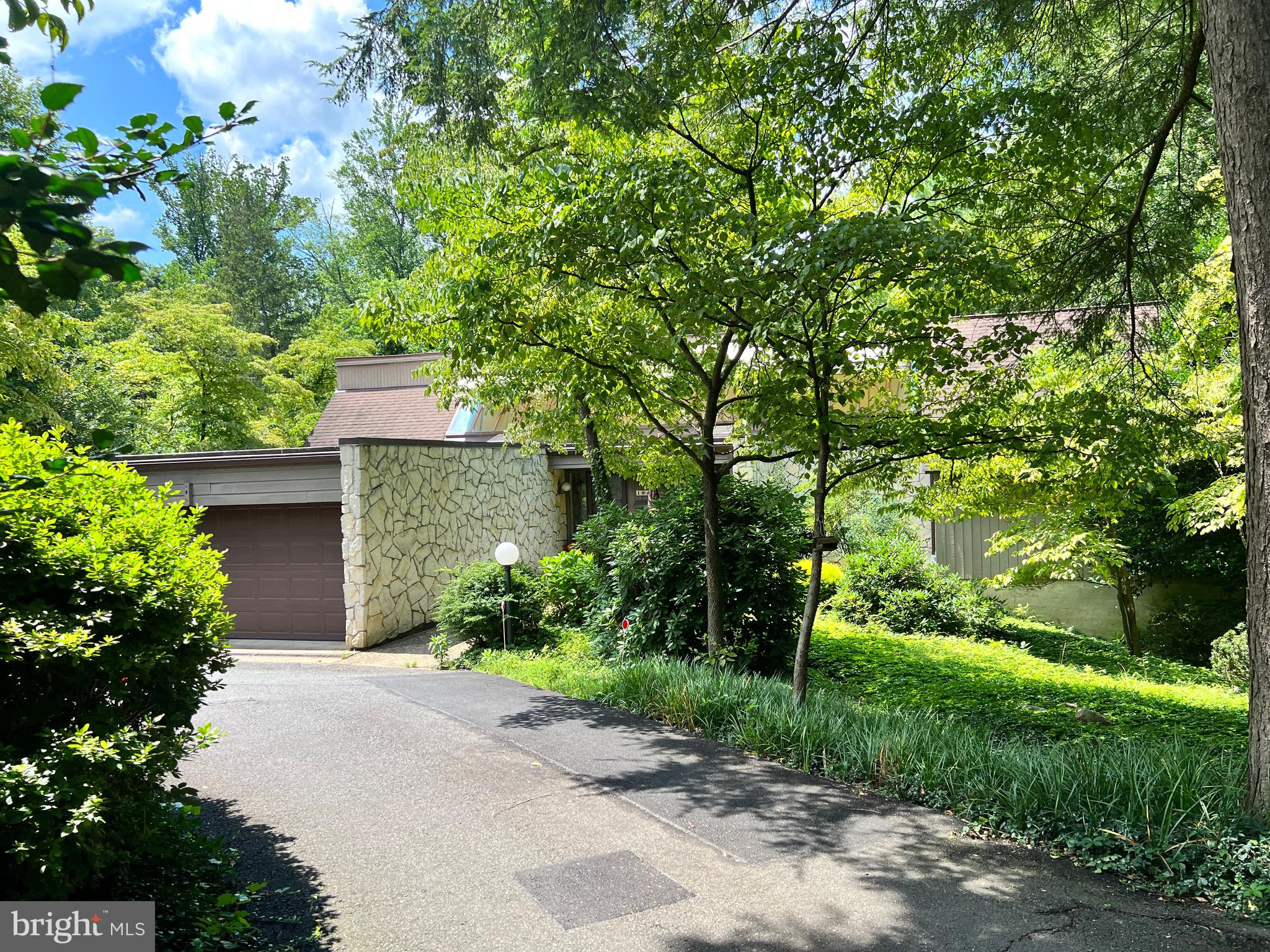 1940 Rockingham Street McLean, VA 22101 - Photo 6 of 7