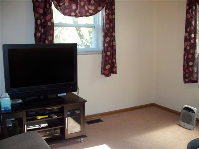 3879 Beulah Road Columbus, OH 43224 - Photo 6 of 15 Gallery Image 6